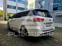 2017 KIA Carnival