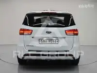 2017 KIA Carnival