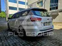 2017 KIA Carnival