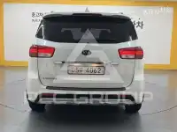 2017 KIA Carnival