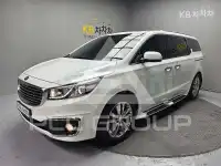2017 KIA Carnival