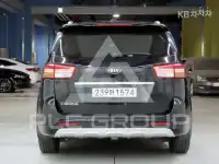 2017 KIA Carnival