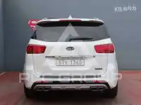 2017 KIA Carnival