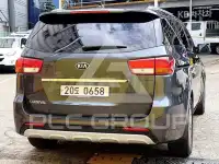 2017 KIA Carnival