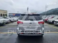 2017 KIA Carnival