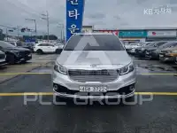 2017 KIA Carnival