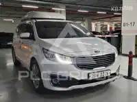 2017 KIA Carnival