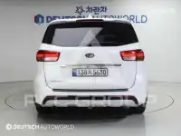 2017 KIA Carnival