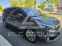2017 KIA Carnival