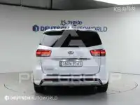 2017 KIA Carnival