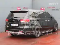 2017 KIA Carnival