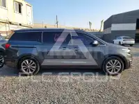 2017 KIA Carnival