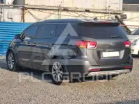 2017 KIA Carnival