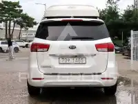 2017 KIA Carnival