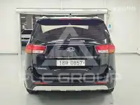 2017 KIA Carnival