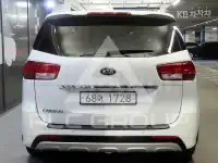 2017 KIA Carnival