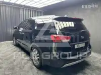 2017 KIA Carnival