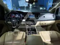 2017 KIA Carnival