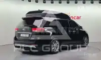 2017 KIA Carnival