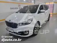 2017 KIA Carnival