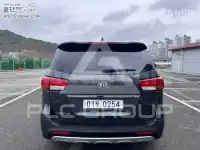 2017 KIA Carnival