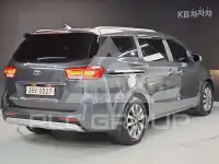 2017 KIA Carnival