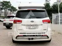 2017 KIA Carnival