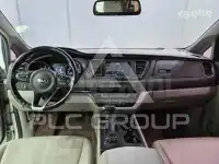 2017 KIA Carnival