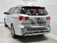 2017 KIA Carnival