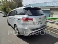 2017 KIA Carnival