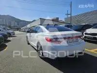 2017 Hyundai Grandeur