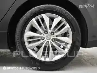2017 Hyundai Grandeur