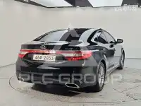 2017 Hyundai Grandeur
