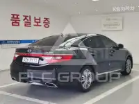 2017 Hyundai Grandeur