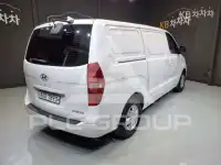 2017 Hyundai Starex