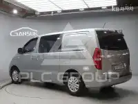 2017 Hyundai Starex