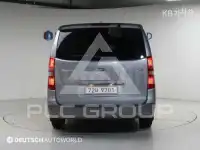 2017 Hyundai Starex