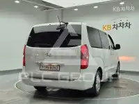 2017 Hyundai Starex