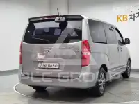 2017 Hyundai Starex