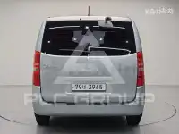 2017 Hyundai Starex