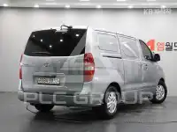 2017 Hyundai Starex