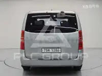2017 Hyundai Starex