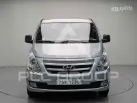 2017 Hyundai Starex