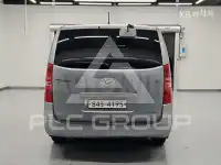 2017 Hyundai Starex