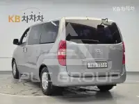 2017 Hyundai Starex