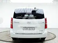 2017 Hyundai Starex