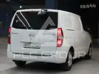 2017 Hyundai Starex