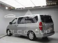 2017 Hyundai Starex