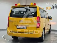 2017 Hyundai Starex