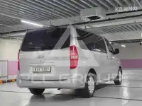 2017 Hyundai Starex